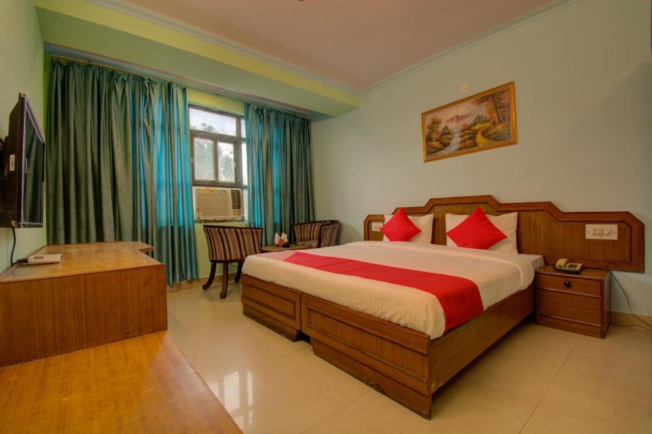 Oyo 16002 Hotel Shaan Джайпур Екстер'єр фото